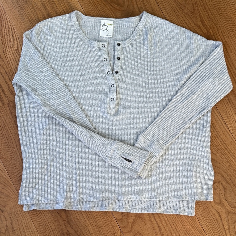 Offline by Aerie Light Gray Waffle Knit Top